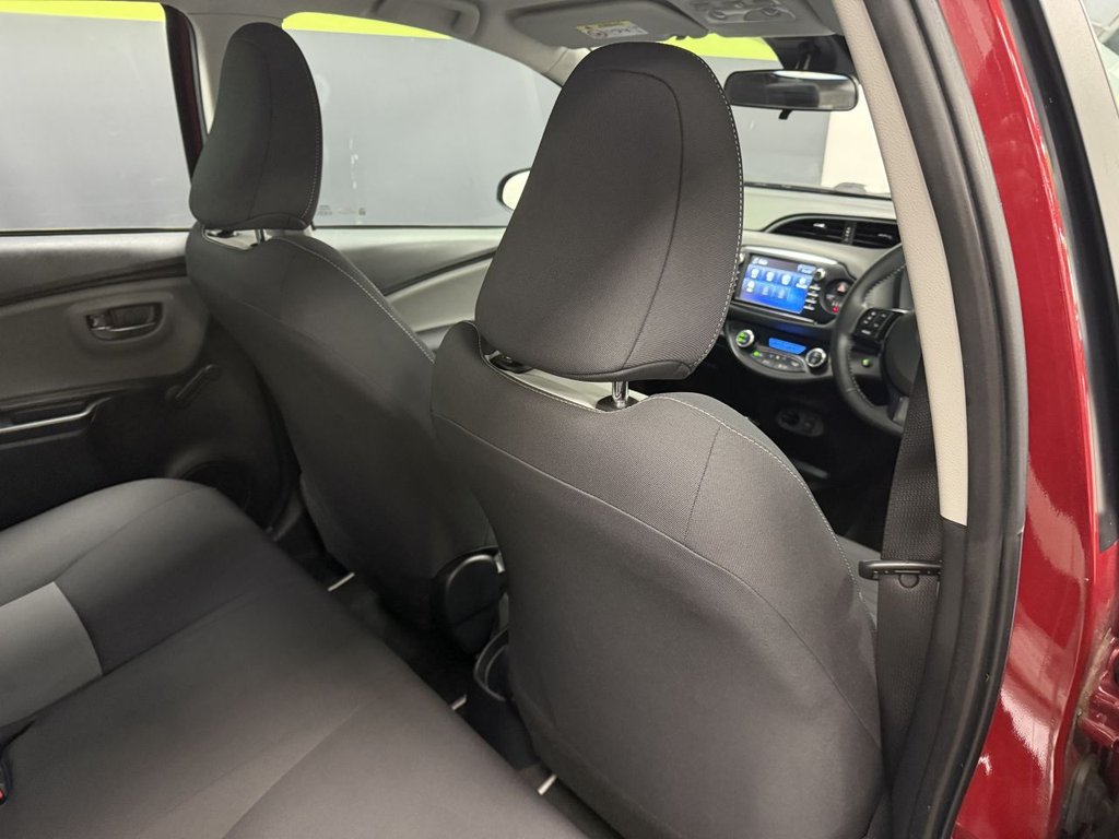 Used Toyota Yaris 2017 for sale - 76883748: Photo 40