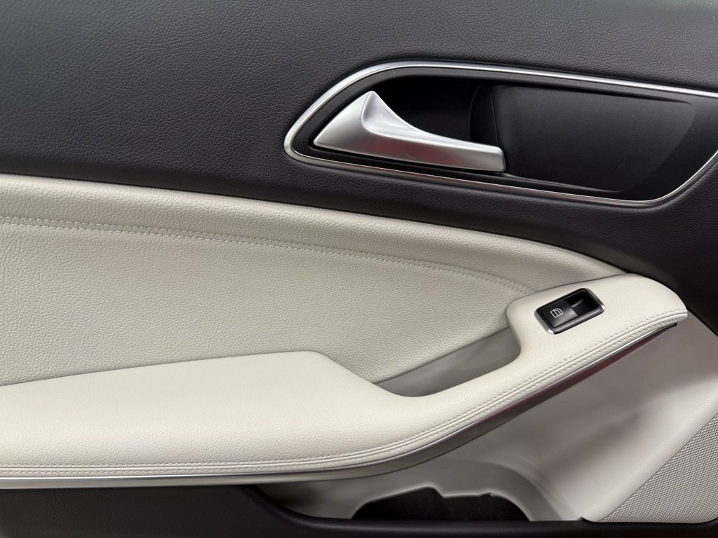 Used Mercedes-Benz GLA 2018 for sale - 77593679: Photo 36