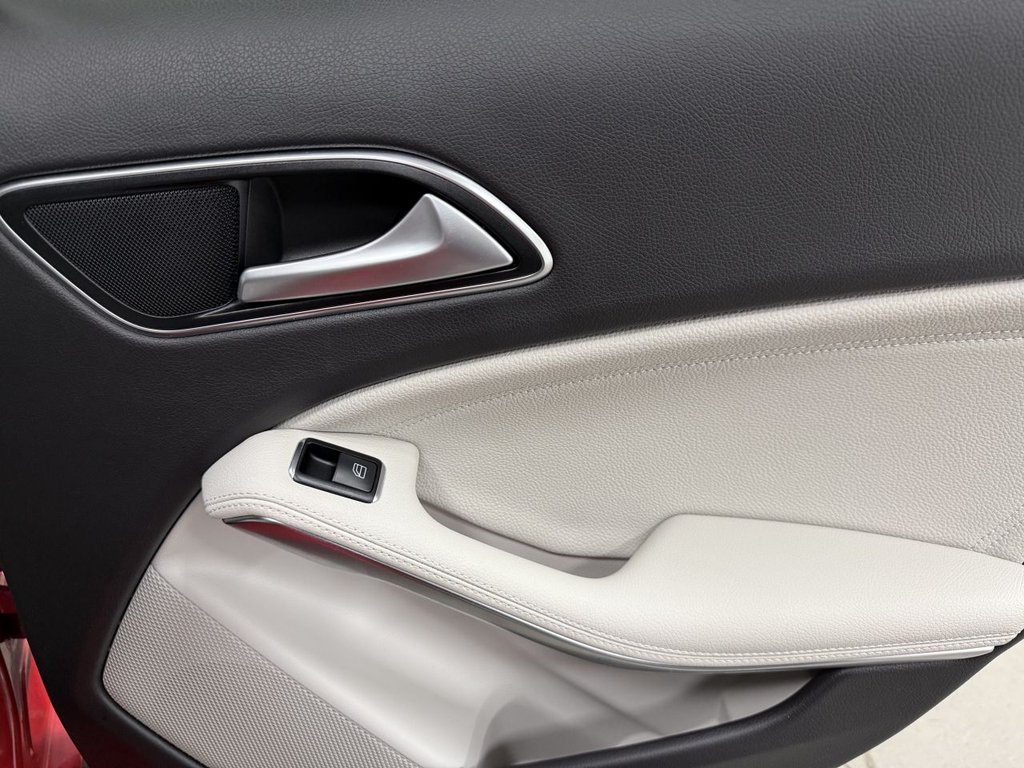 Used Mercedes-Benz GLA 2018 for sale - 77593679: Photo 46