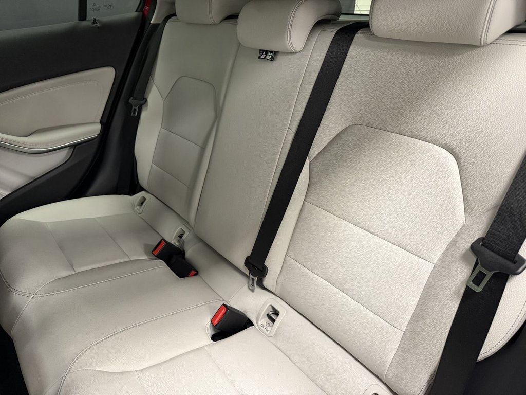 Used Mercedes-Benz GLA 2018 for sale - 77593679: Photo 48