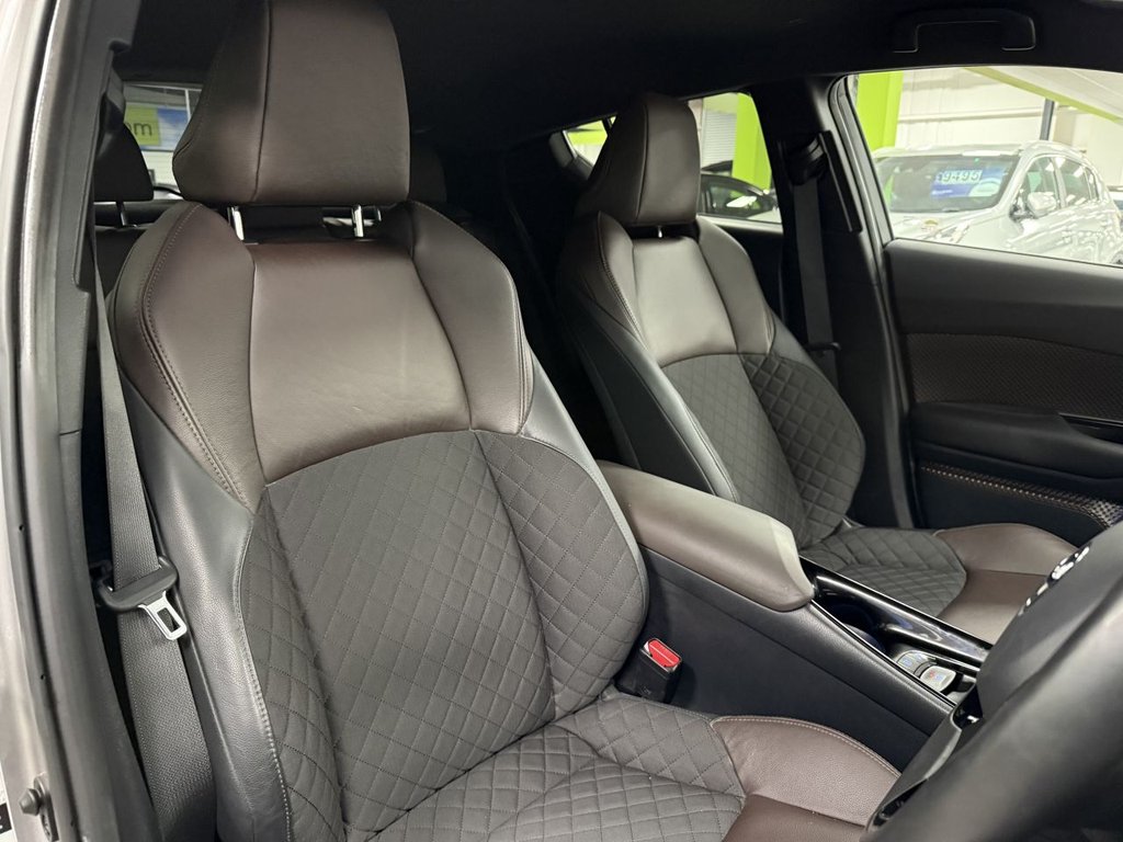 Used Toyota C-HR 2017 for sale - 76439094: Photo 14