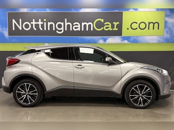 Used Toyota C-HR 2017 for sale - 76439094: Photo
