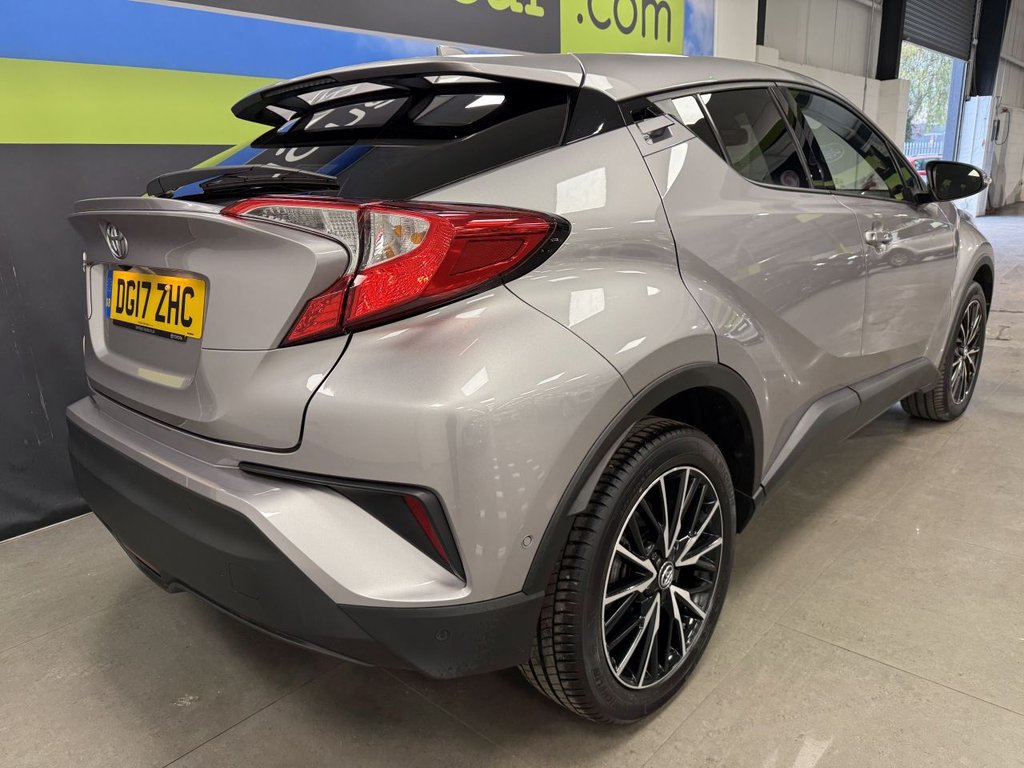 Used Toyota C-HR 2017 for sale - 76439094: Photo 4
