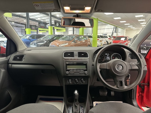 Used Volkswagen Polo 2010 for sale - 76266530: Photo 33
