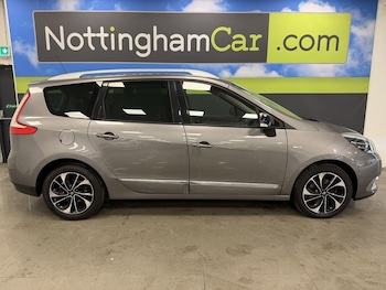 Used Renault Grand Scenic 2015 for sale - 78930767: Photo