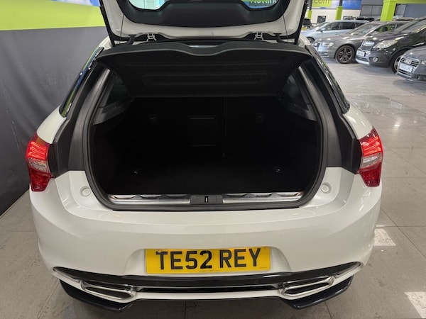 Used Citroen DS5 2014 for sale - 75559864: Photo 10