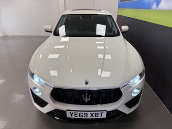 Used Maserati Levante 2020 for sale - 76056812: Photo