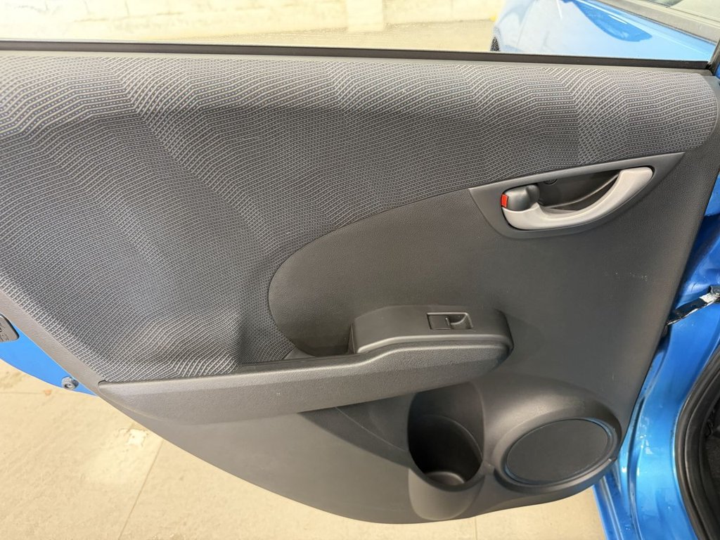 Used Honda Jazz 2011 for sale - 78200882: Photo 32