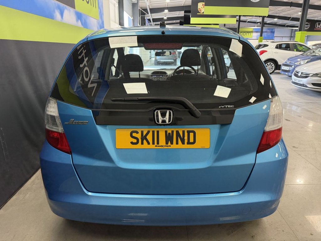 Used Honda Jazz 2011 for sale - 78200882: Photo 6