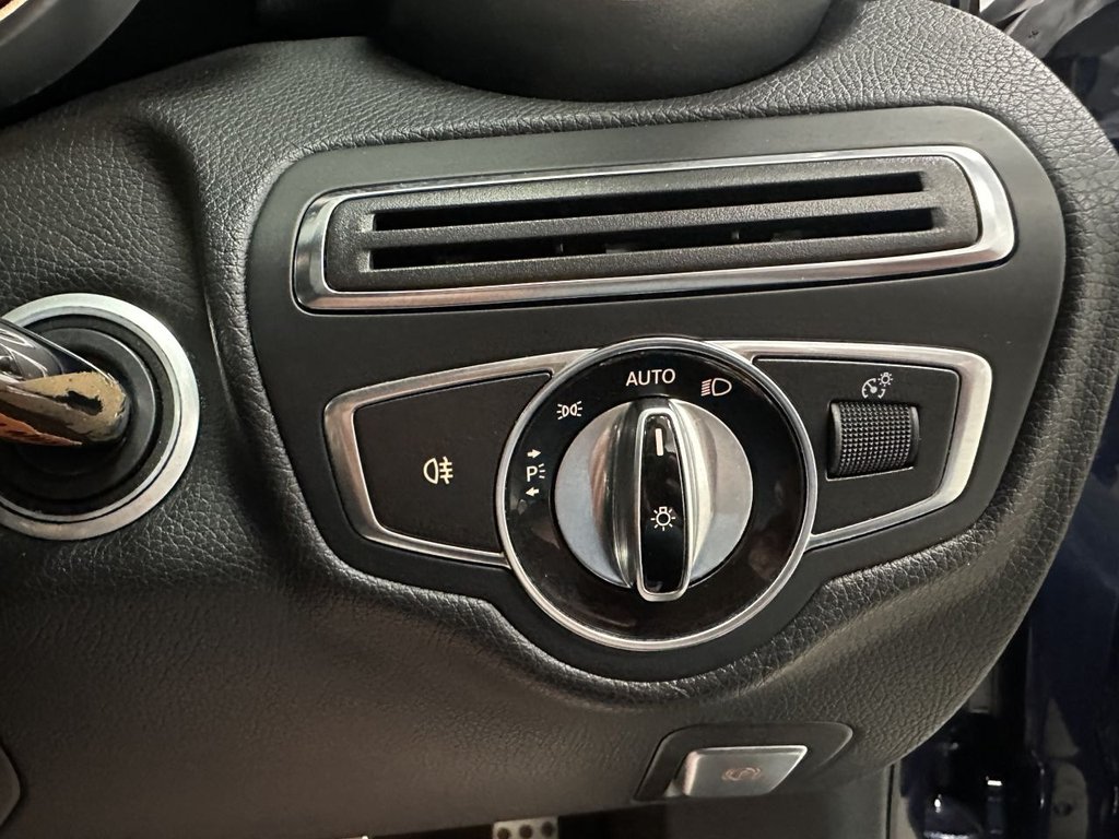 Used Mercedes-Benz C Class 2014 for sale - 76080338: Photo 34