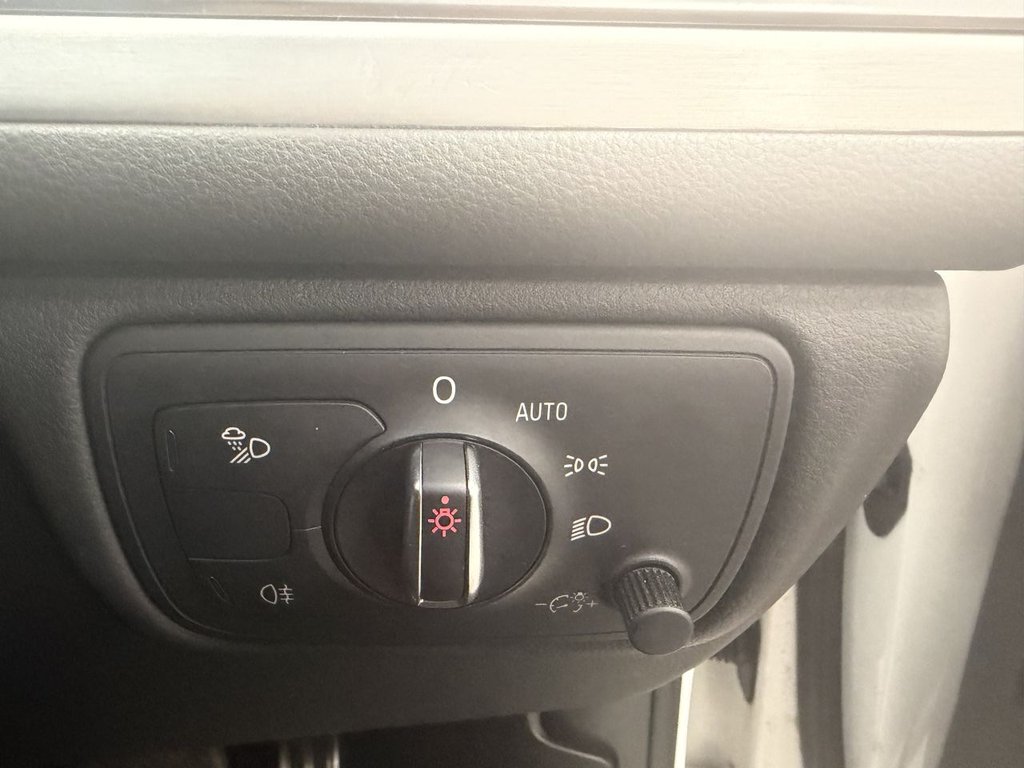 Used Audi A6 Saloon 2017 for sale - 77236556: Photo 36