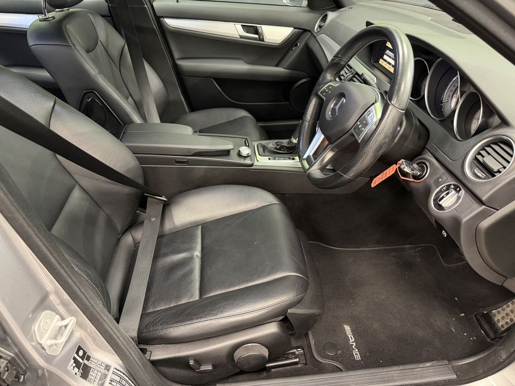Used Mercedes-Benz C Class 2011 for sale - 77263335: Photo 19