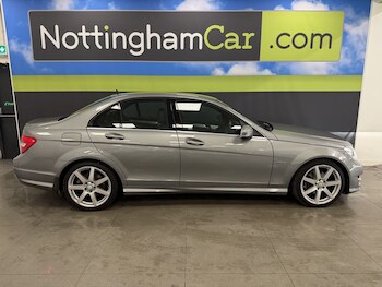Used Mercedes-Benz C Class 2011 for sale - 77263335: Photo