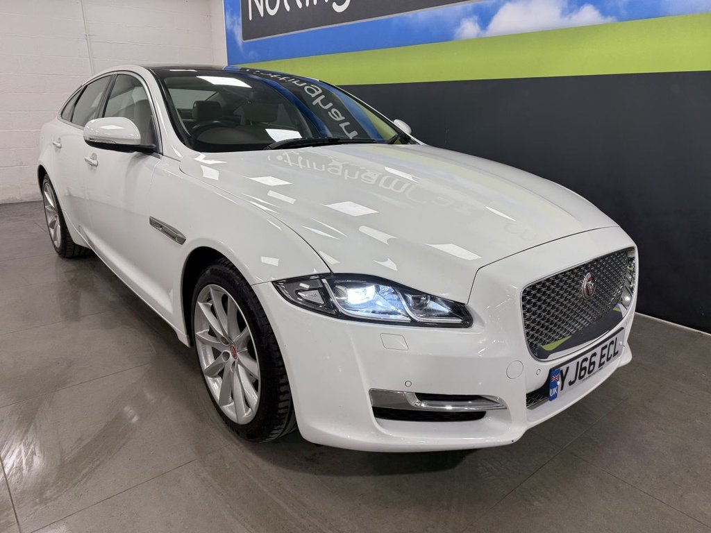 Used Jaguar XJ 2016 for sale - 76962050: Photo 3