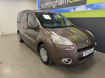 Used Peugeot Partner Tepee 2014 for sale - 79493984: Photo