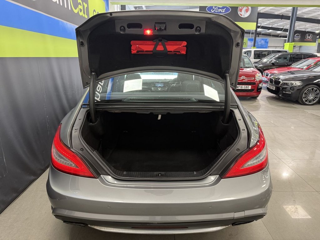 Used Mercedes-Benz CLS 2012 for sale - 76445763: Photo 11