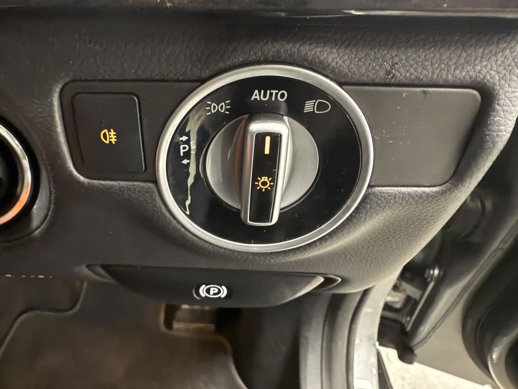 Used Mercedes-Benz CLS 2012 for sale - 76445763: Photo 22