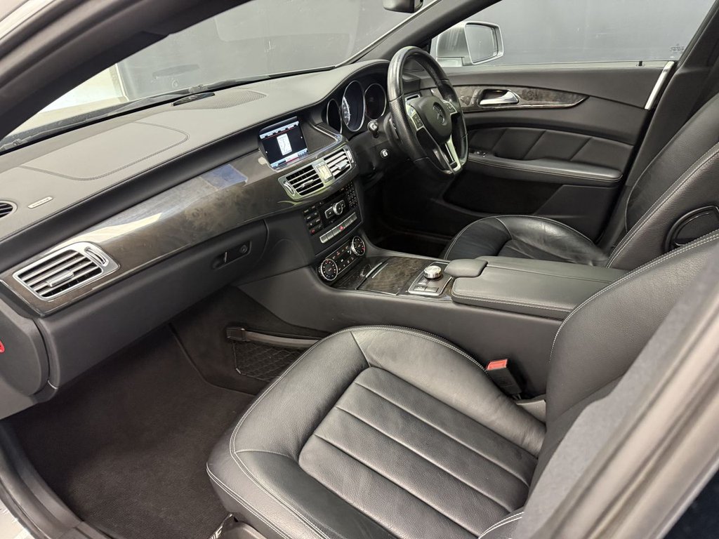 Used Mercedes-Benz CLS 2012 for sale - 76445763: Photo 32