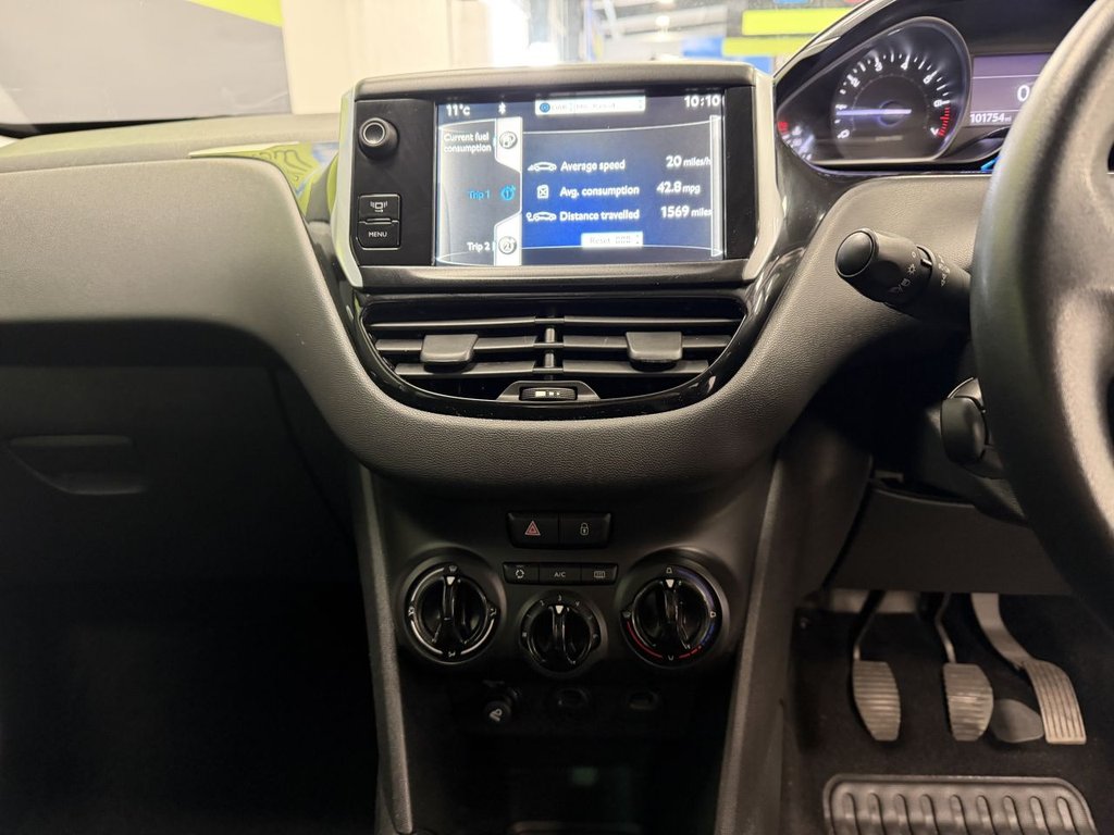 Used Peugeot 208 2013 for sale - 78167384: Photo 24