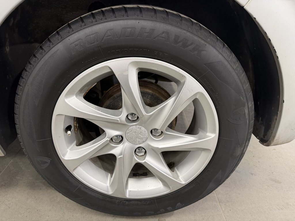 Used Peugeot 208 2013 for sale - 78167384: Photo 42