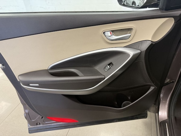 Used Hyundai Santa Fe 2013 for sale - 75397220: Photo 32