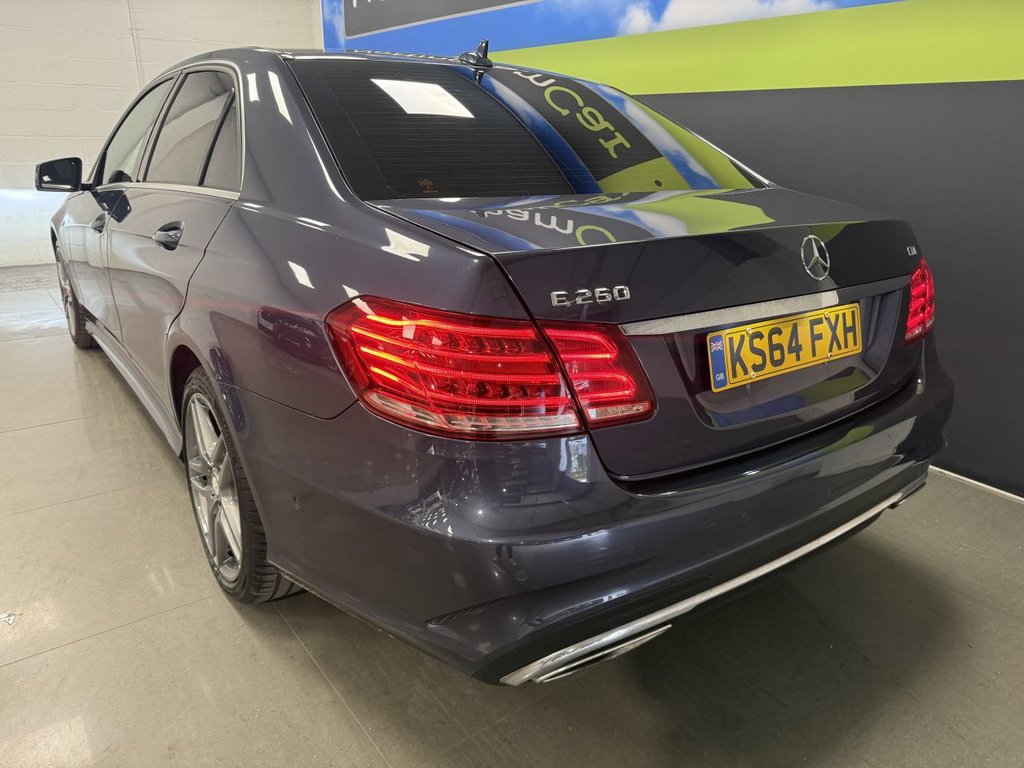 Used Mercedes-Benz E Class 2015 for sale - 76396438: Photo 11