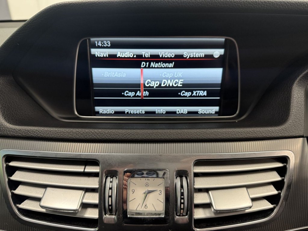 Used Mercedes-Benz E Class 2015 for sale - 76396438: Photo 25