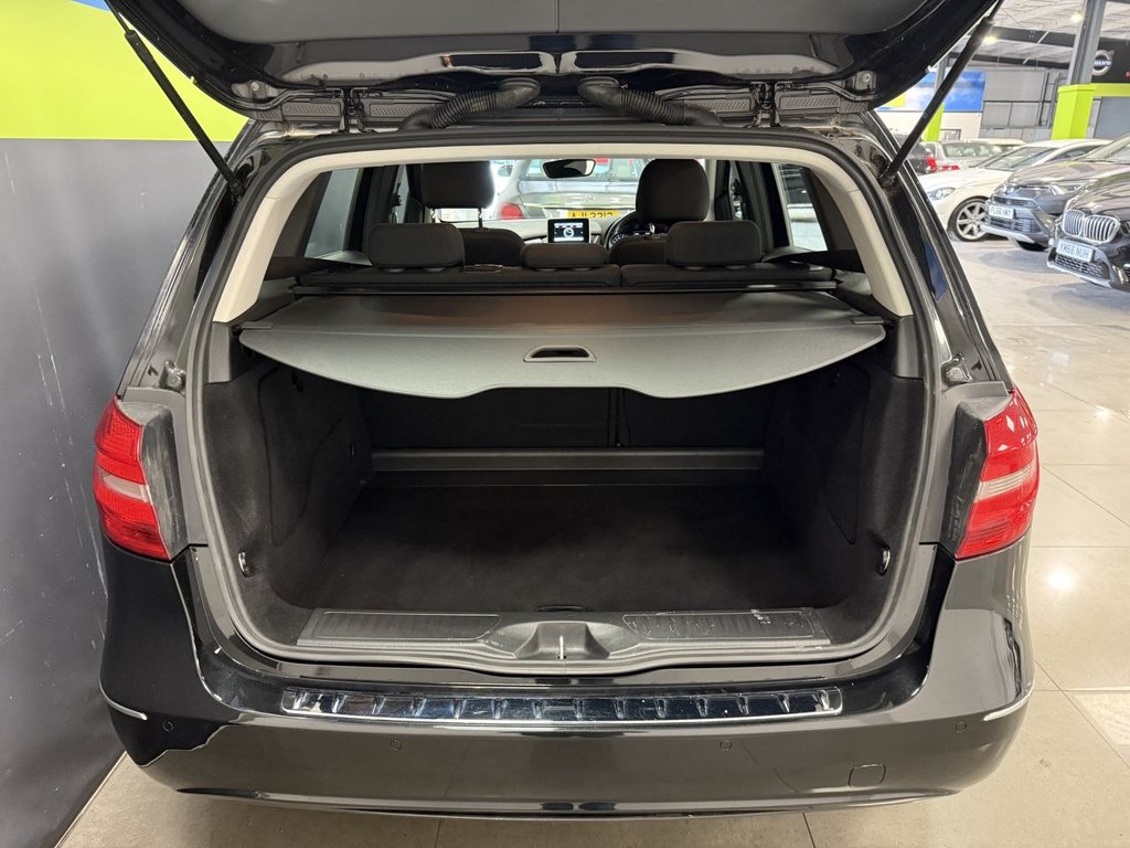 Used Mercedes-Benz B Class 2014 for sale - 76386176: Photo 13