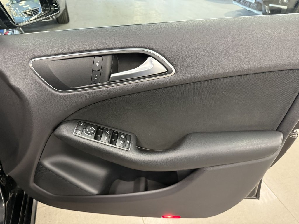 Used Mercedes-Benz B Class 2014 for sale - 76386176: Photo 15