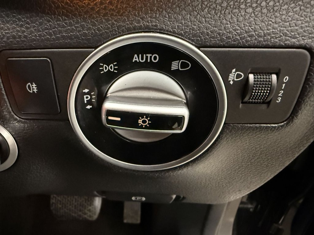 Used Mercedes-Benz B Class 2014 for sale - 76386176: Photo 25