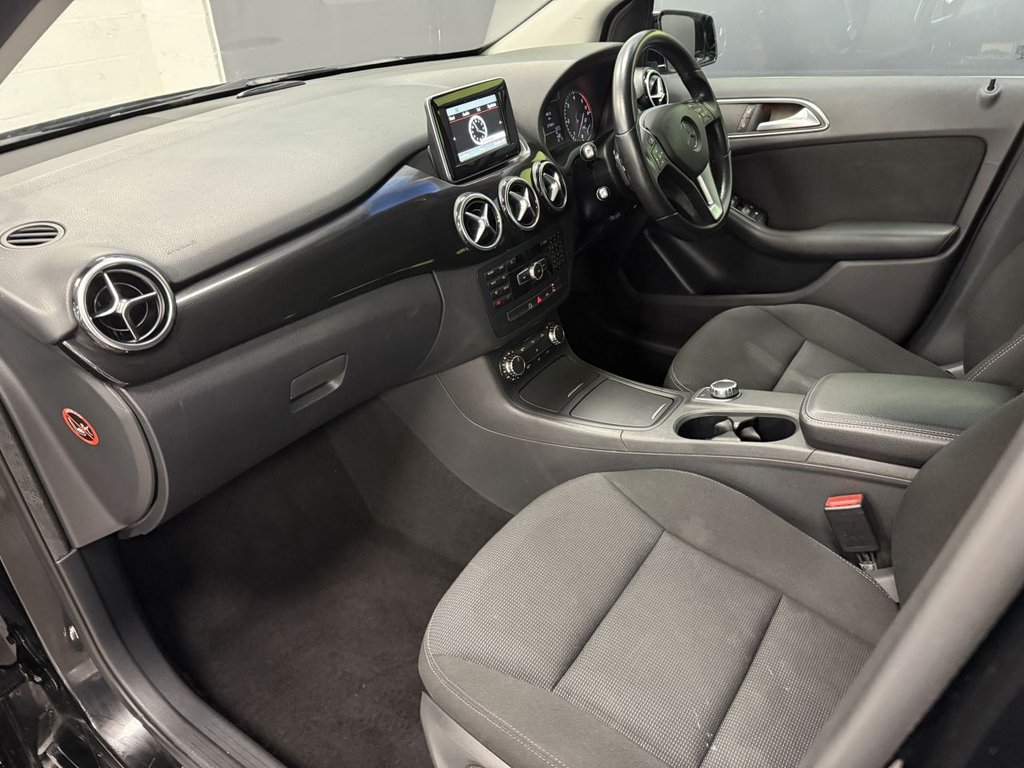 Used Mercedes-Benz B Class 2014 for sale - 76386176: Photo 33