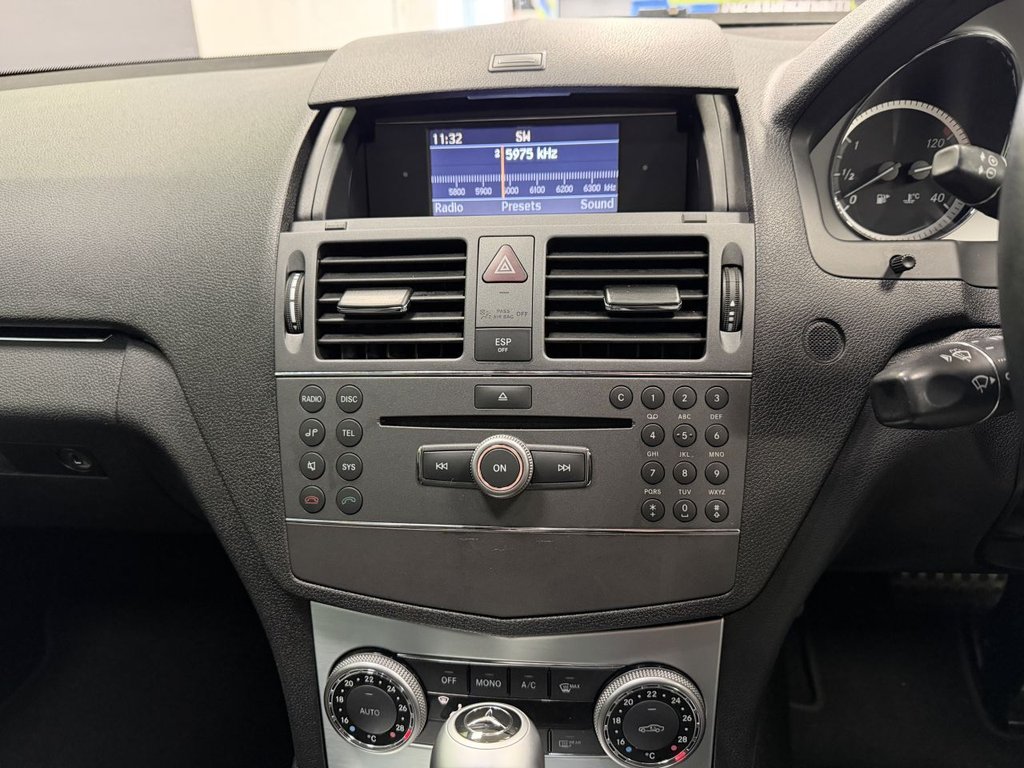 Used Mercedes-Benz C Class 2009 for sale - 77990990: Photo 23