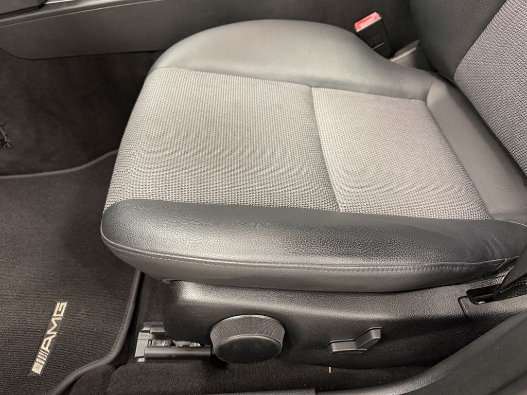 Used Mercedes-Benz C Class 2009 for sale - 77990990: Photo 33