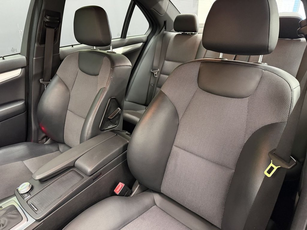 Used Mercedes-Benz C Class 2009 for sale - 77990990: Photo 34