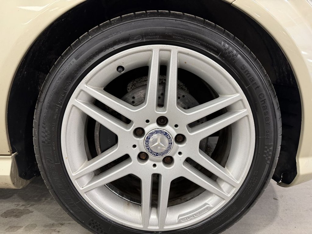 Used Mercedes-Benz C Class 2009 for sale - 77990990: Photo 36