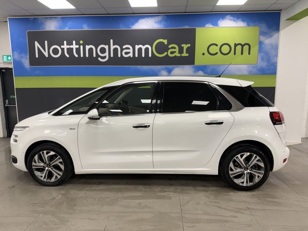 Used Citroen C4 Picasso 2015 for sale - 76973642: Photo 10