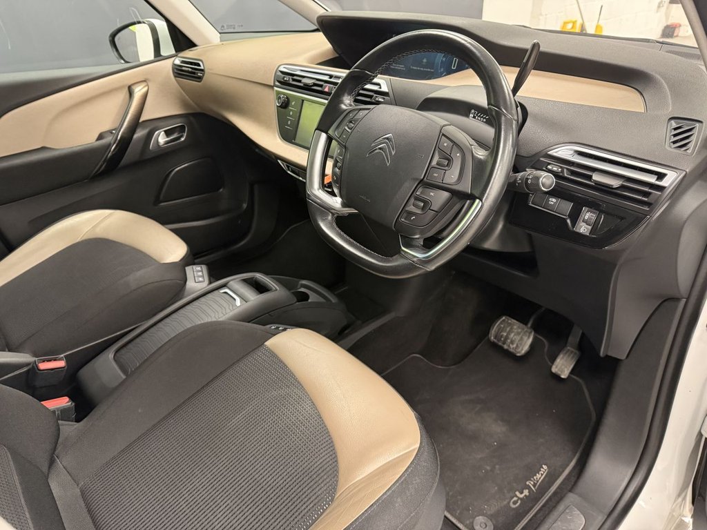 Used Citroen C4 Picasso 2015 for sale - 76973642: Photo 16