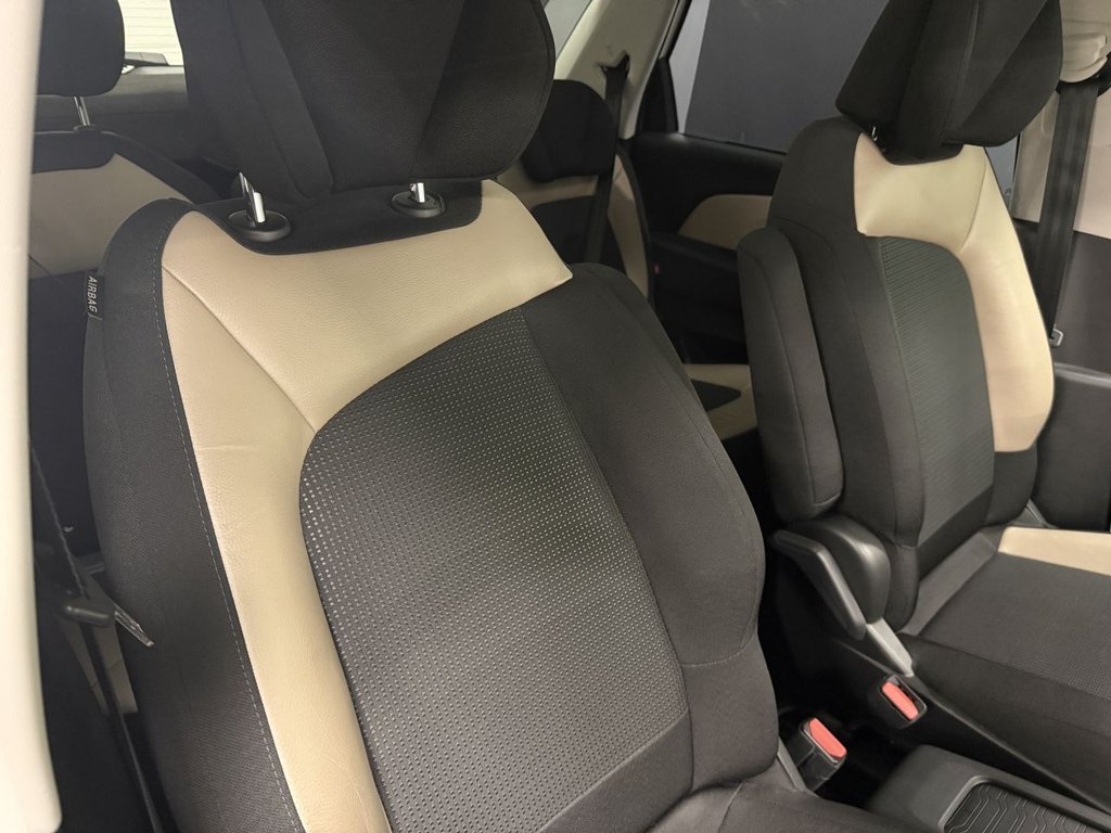 Used Citroen C4 Picasso 2015 for sale - 76973642: Photo 17