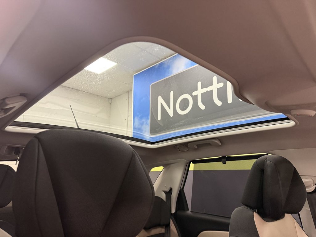 Used Citroen C4 Picasso 2015 for sale - 76973642: Photo 38