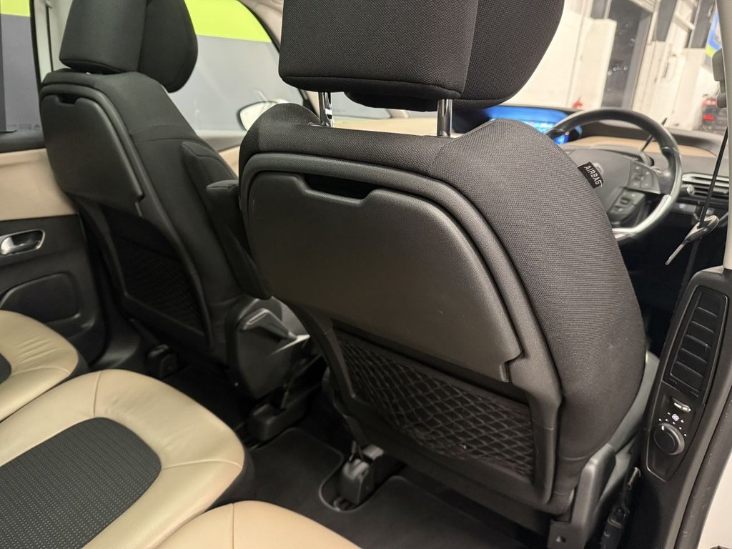 Used Citroen C4 Picasso 2015 for sale - 76973642: Photo 39