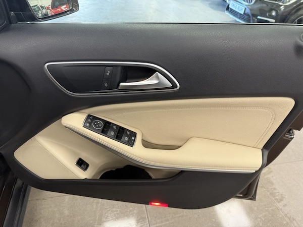 Used Mercedes-Benz GLA 2015 for sale - 76185450: Photo 13