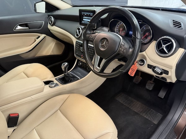 Used Mercedes-Benz GLA 2015 for sale - 76185450: Photo 18