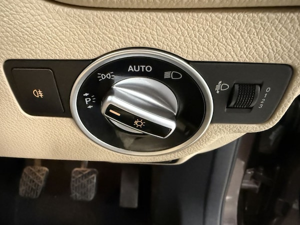Used Mercedes-Benz GLA 2015 for sale - 76185450: Photo 22