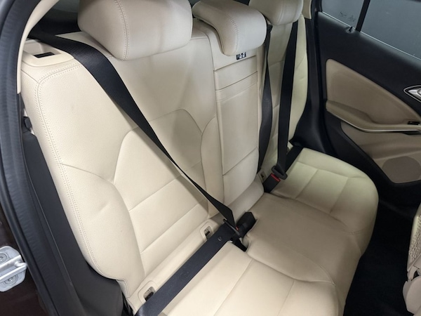 Used Mercedes-Benz GLA 2015 for sale - 76185450: Photo 37