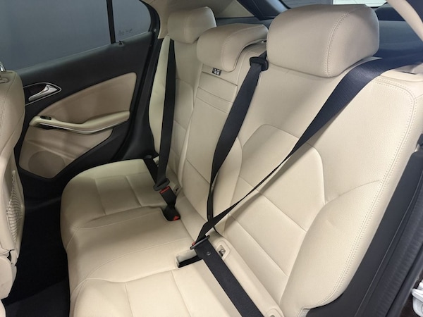 Used Mercedes-Benz GLA 2015 for sale - 76185450: Photo 38