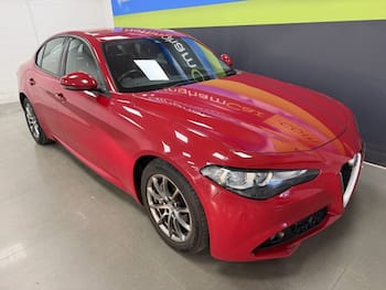 Used Alfa Romeo Giulia 2018 for sale - 79829231: Photo