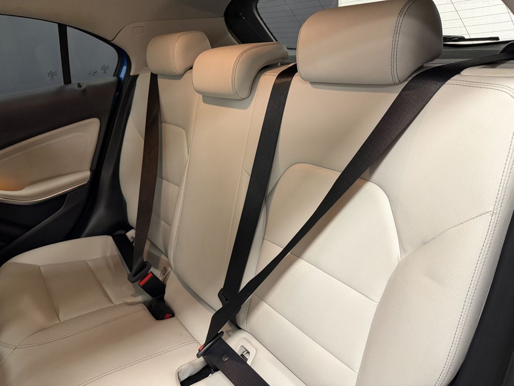 Used Mercedes-Benz A-Class 2016 for sale - 77820835: Photo 32