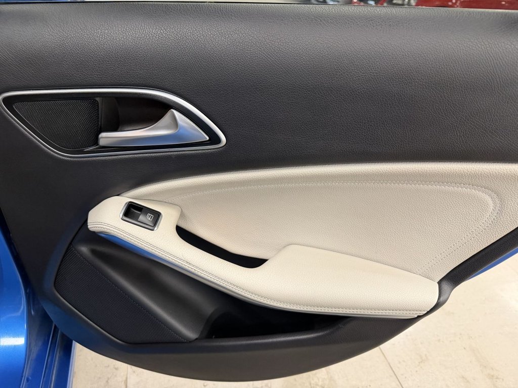 Used Mercedes-Benz A-Class 2016 for sale - 77820835: Photo 34