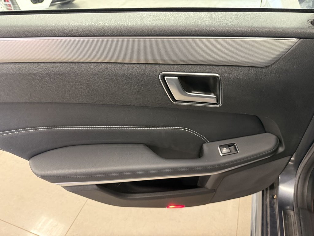 Used Mercedes-Benz E-Class 2015 for sale - 76081086: Photo 40
