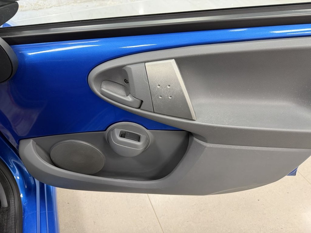 Used Toyota AYGO 2010 for sale - 78110721: Photo 14